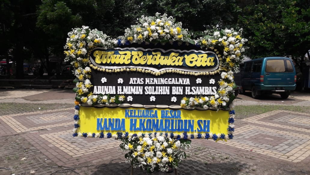Jual Karangan bunga papan dan bunga duka Bandung
